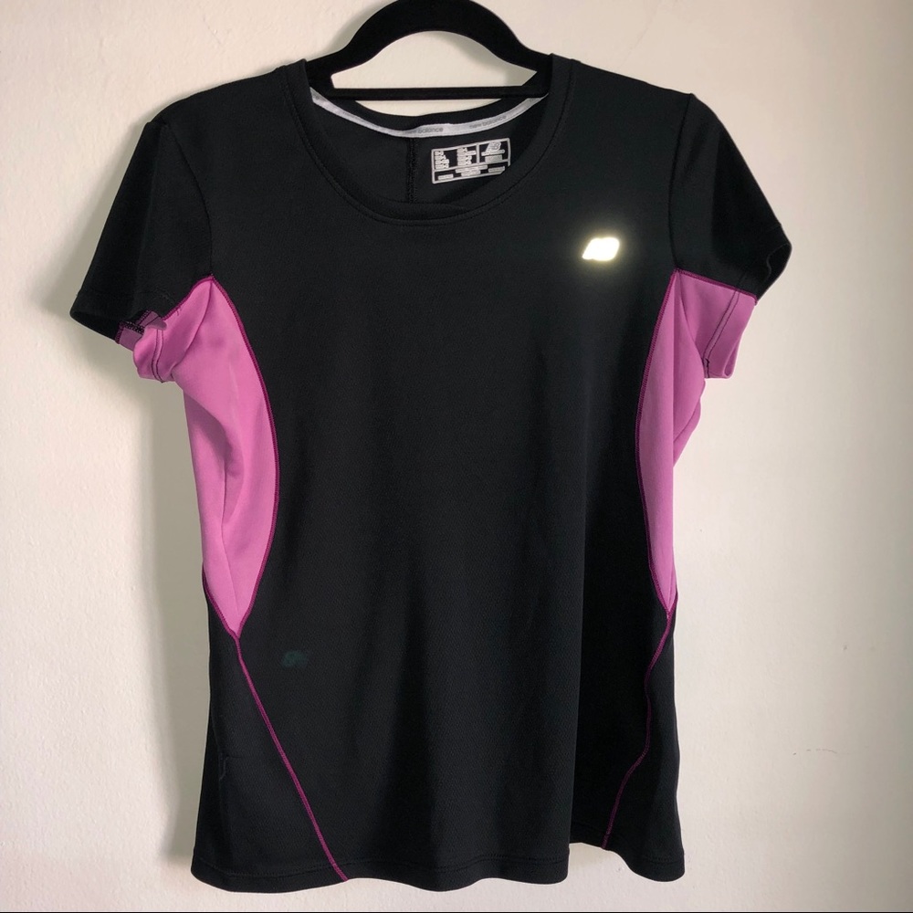 🌻SALE! New Balance workout tee
